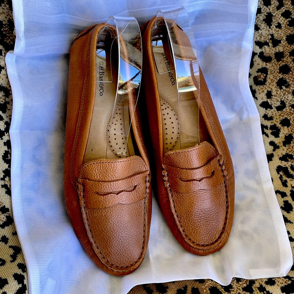 GH Bass CO Missy Driver Penny Loafer